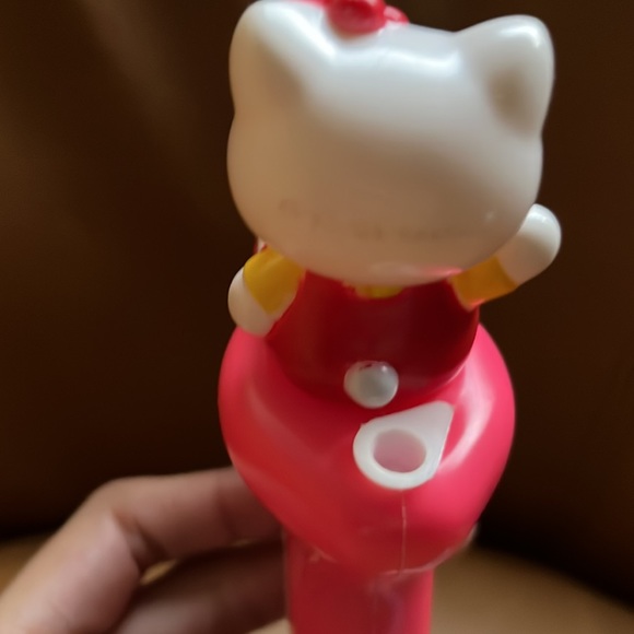 y2k hello kitty water gun - Picture 3 of 3